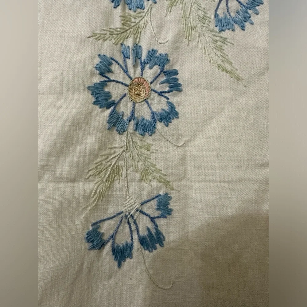 Floral Table Runner 40 x 13